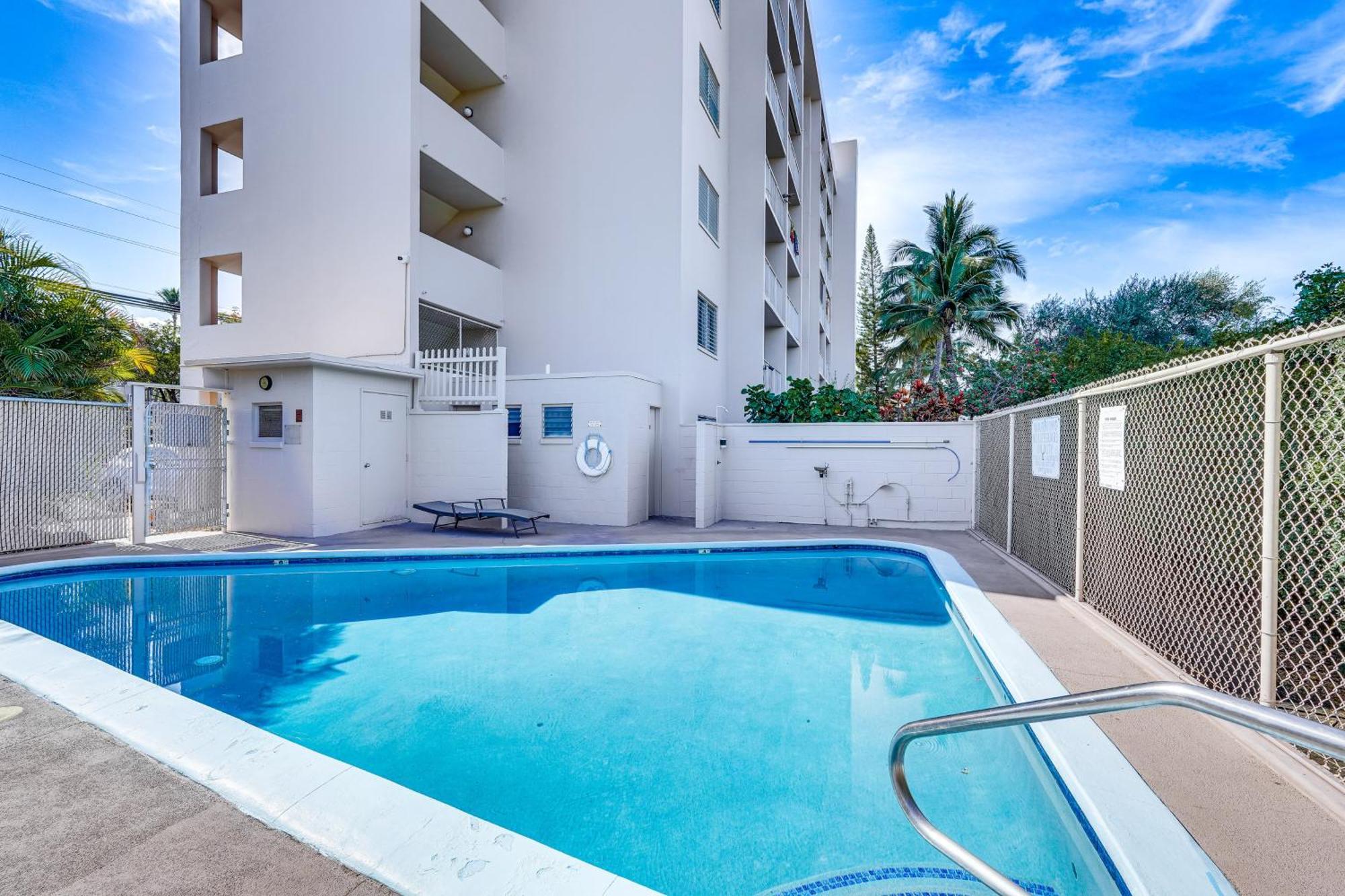 Kailua-Kona Condo With Balcony Walk To The Beach! Luaran gambar